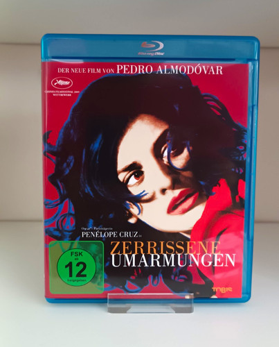 Zerrissene umarmungen blu - zerrissene,